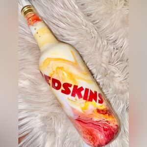 Washington Redskins Epoxy Light up Bottle New and hand made. Nice x-mas gift
